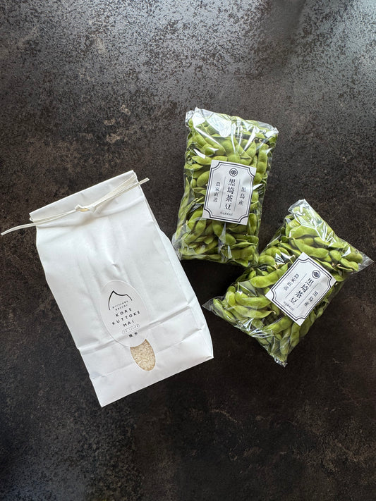 黒鳥産 黒埼茶豆1㎏　×                      新潟県産コシヒカリ2㎏　　　　　【発送期間8月1日〜8月7日】